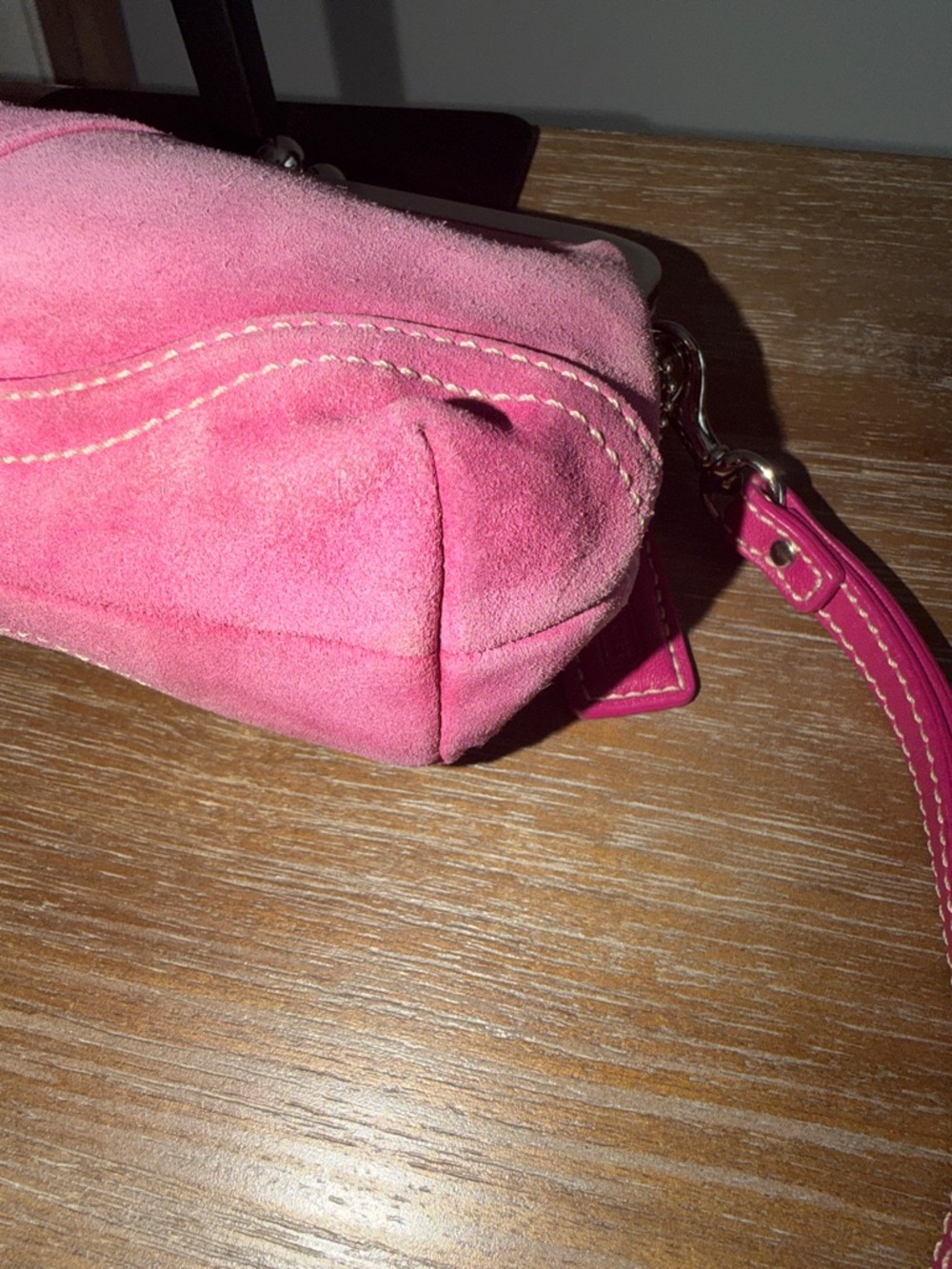 Coach Vintage Suede Kisslock - Picture 4 of 6